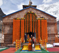 PM Modi in Kedarnath Temple 