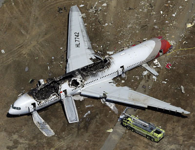 Flight recorders reveal pilot concerned about landing Asiana jet before crash