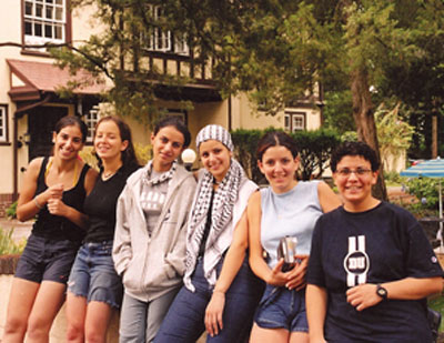 Israeli high school girls fight for wearing shorts