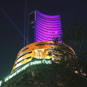 Indian equities end up on global cues, rate cut hope Indian equities end up on global cues, rate cut hope