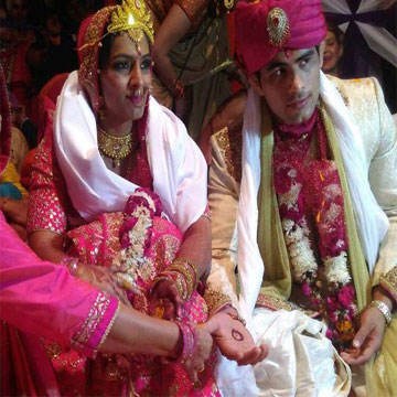 Actor Aamir Khan attends wrestler Geeta Phogat's wedding