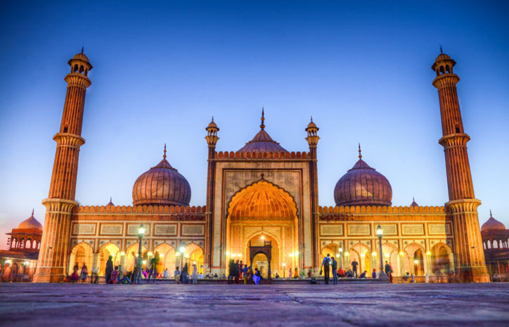 Fasting days and feasting nights at Delhi's buzzing Jama Masjid 