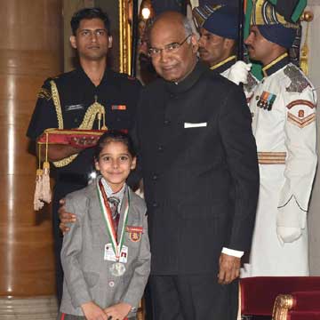 President presents National Child Awards on Children's Day