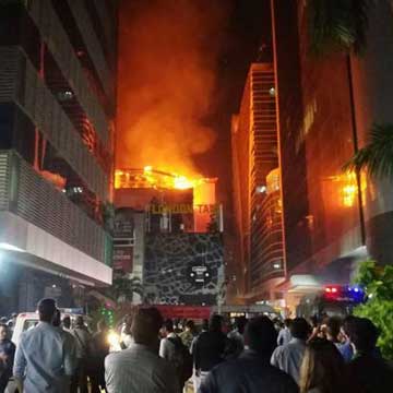 Lethal cocktail of sigree, fan, curtain and hukkah embers stoked the Mumbai's Kamala Mills fire