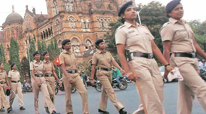 Women cops take charge of traffic control room in Noida