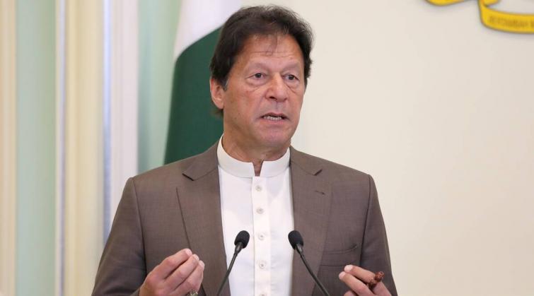 Imran Khan to address media after losing majority