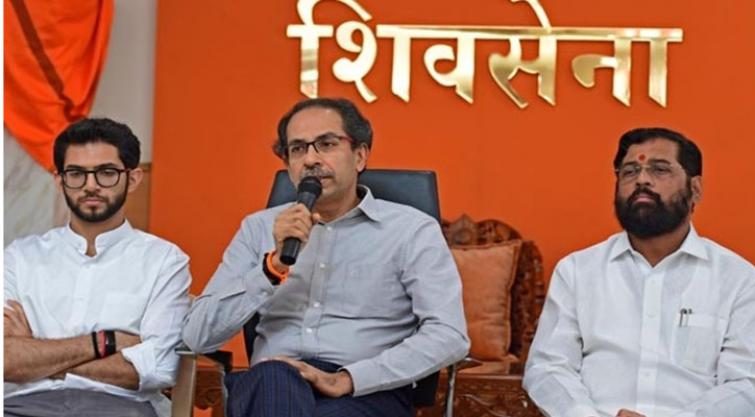 Eknath Shinde speaks to Uddhav Thackeray, his BIG CONDITION