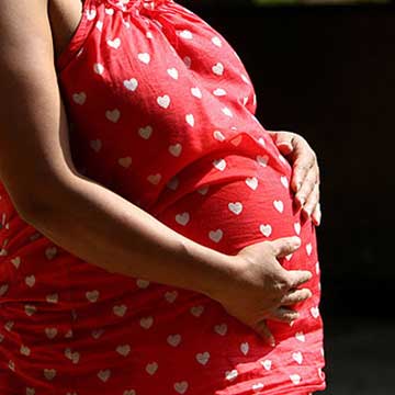 Pregnant women with Hepatitis C have 90% chance of infecting their newborn 