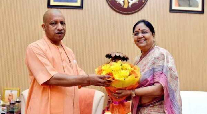 Baby Rani Maurya first woman Mayor of Agra minister in Yogi 2.0 cabinet