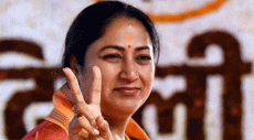 Delhi CM Rekha Gupta observes Karwa Chauth at her residence