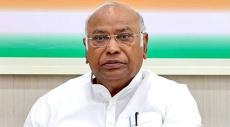 Kharge makes gaffe on Presidents' names during Raipur speech