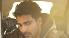Harshvardhan Rane pairs up with The Diplomat actress Sadia Khateeb for romantic