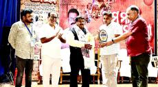 Engineer Akshaya Samal receives Prestigious Amruta Kalakar Award