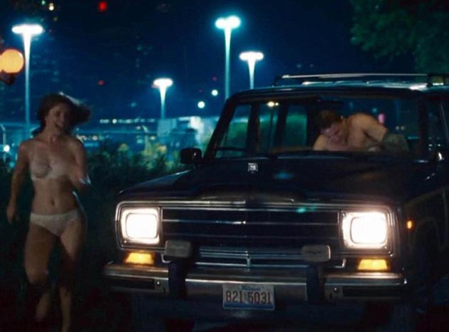 Rachel McAdams strips off into underwear in movie 'Vows'