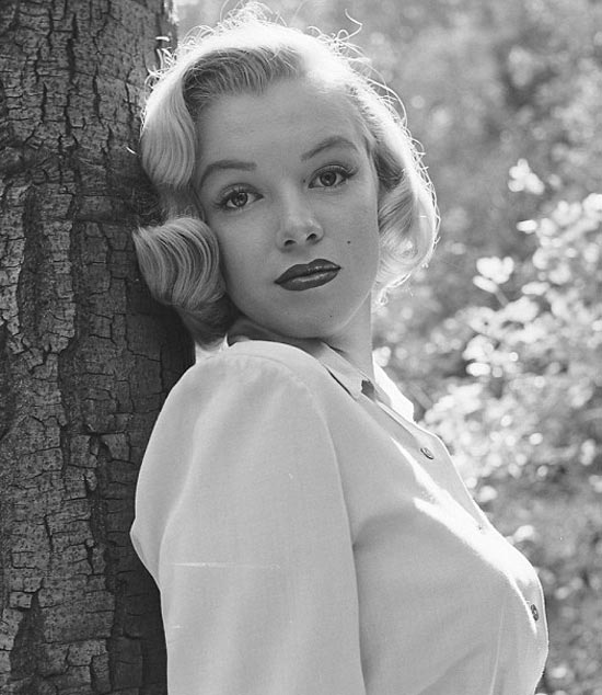   Previously unpublished photographs of Marilyn Monroe have recently been found in LIFE archives