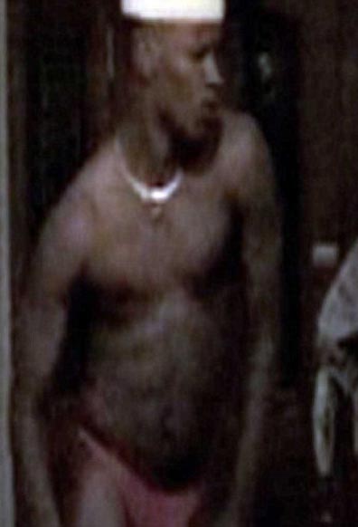 Jamie Foxx nearly nude to show off Michael Jackson dance moves