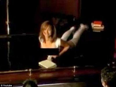 Glee star Naya Rivera flashes chest in pole dancing competition before she was famous