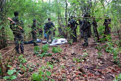 Naxals ambush security team in Chhattisgarh; 15 jawans, 1 civilian killed