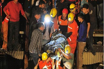 Turkey coal mine explosion: Death toll reaches 201, hundreds still trapped