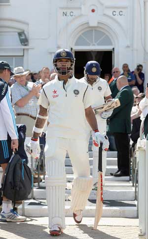India vs England test series: India opt to bat in first test 