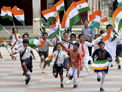 Independence Day celebrated across all states with promises for good work