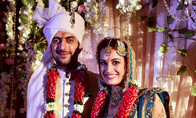 Dia Mirza marries Sahil Sangha, looks stunning in Ritu Kumar's outfit