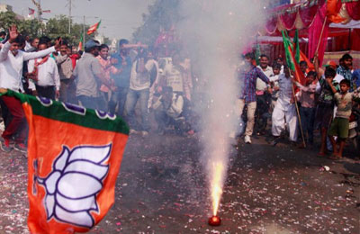 BJP gets majority in Haryana, is largest party in Maharashtra; Congress' free-fall continues