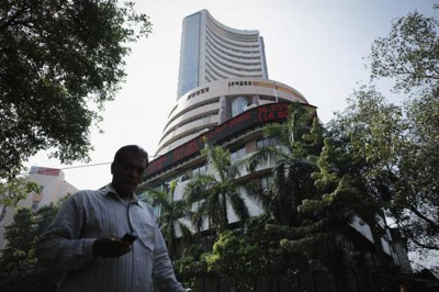 Sensex closes 212 points up; auto stocks rally