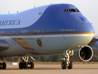President Obama forced to ditch Air Force One in Philadelphia