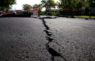 Early warning may not save lives during earthquakes