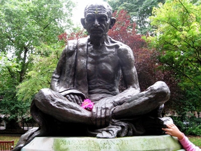 Gandhi statue at British Parliament will cement India ties: British PM