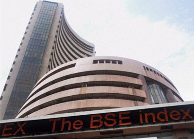 Sensex, Nifty hit new highs; metal, banking stocks soar