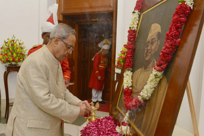 Life and sacrifices of Netaji serve as a beacon light for future generations: President