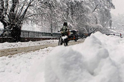 Fresh snowfall in Kashmir valley, Kargil coldest at minus 14 degrees Celsius