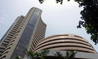 Sensex gains 107 points in early trade on manufacturing data