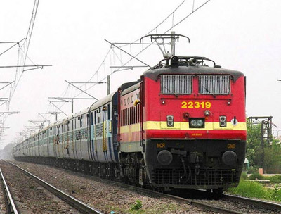 To facilitate train passengers, IRCTC to offer baggage insurance on e-tickets