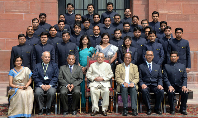 Probationers of Indian Ordnance Factories Service call on President