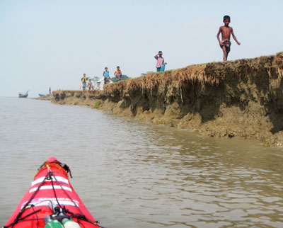 Bangladesh to relocate thousands of Rohingya to Hatiya island
