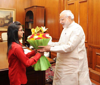 PM Modi meets Maryam Asif Siddiqui, who won Bhagavad Gita contest
