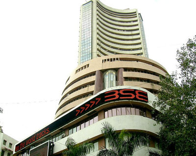 Sensex down 111 pts in early trade,  FMCG stocks the major losers