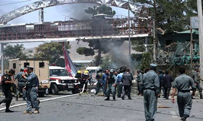 Grenade blast near mosque in Shopian, eight injured       
