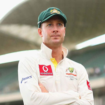 Ashes: Michael Clarke splits opinion right until the end