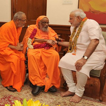 Swami Dayananda Saraswati's demise a personal loss: Modi