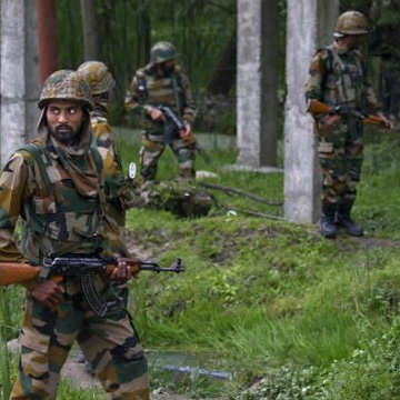 Four soldiers martyrd, one militant killed in gun battles in Kashmir 