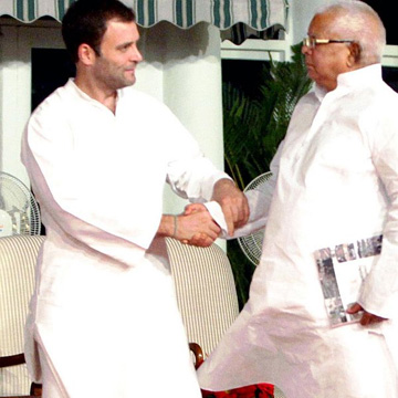 Congress rubbishes rumours of Sonia, Rahul avoiding Lalu in Bihar