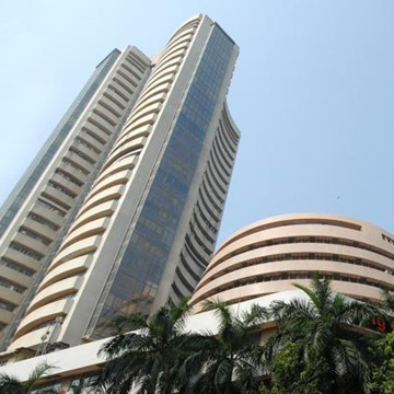 BSE Sensex closes 565 points higher, NSE Nifty above 8,100 on global cues