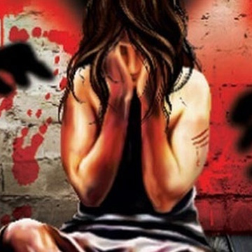 Teenaged girl raped in moving bus near Bengaluru