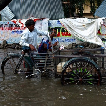 Chennai areas face fresh flooding threat, toll goes up to 120 