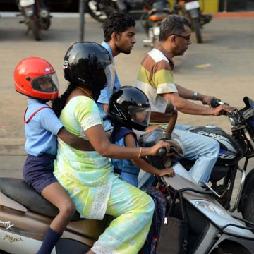 Rules on helmet use for children are vague