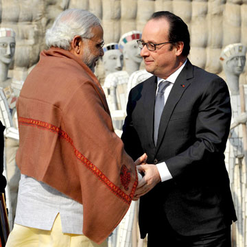 France signs intergovernmental pact with India to seal $9 billion Rafale deal: Francois Hollande